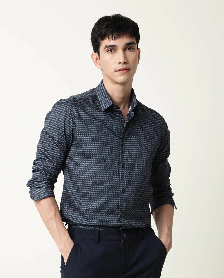 Structured Green Patterned Shirt –MODA Series | Rare Rabbit
