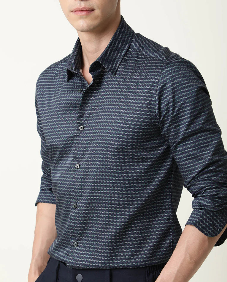 Structured Green Patterned Shirt –MODA Series | Rare Rabbit